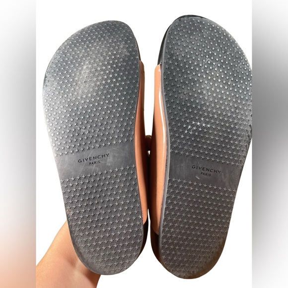 Givenchy sandal size 7 - Picture 3 of 12